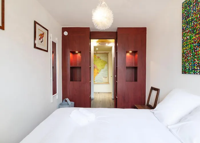 Le Clocher De Saint-epvre *